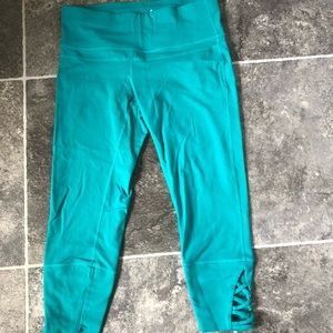 Prana Capri leggings